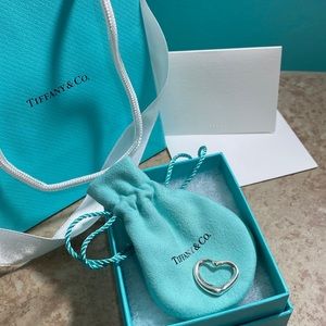 Authentic Tiffany and Co Elsa Peretti Open Heart